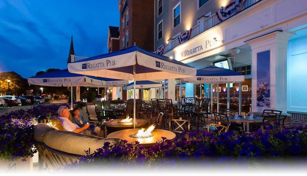 Salem Waterfront Hotel & Suites Экстерьер фото