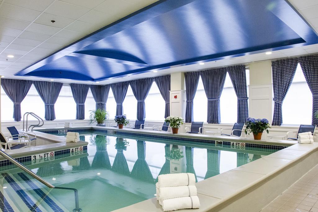 Salem Waterfront Hotel & Suites Экстерьер фото
